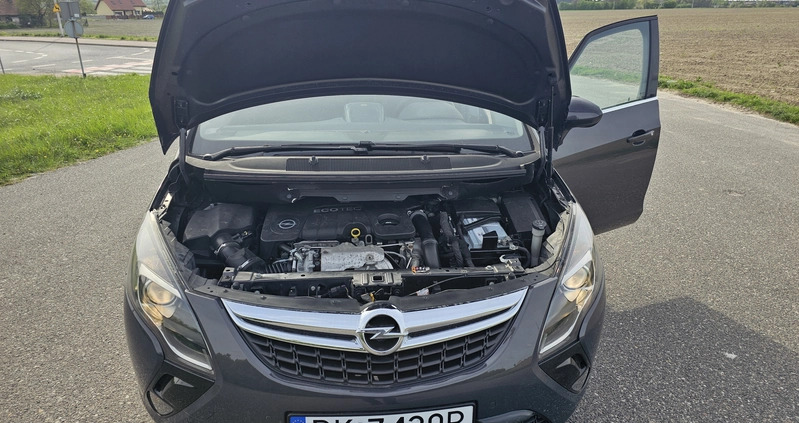 Opel Zafira cena 29900 przebieg: 127000, rok produkcji 2014 z Kalisz małe 301